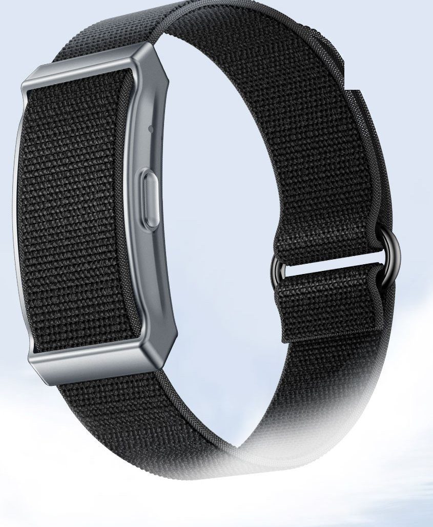 The Kalori Band, a screenless fitness band with a woven strap